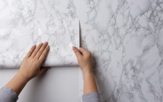 Papier peint design noir et blanc pour sublimer votre intérieur avec style