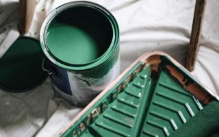 Tout savoir sur la résine peinture pour meuble