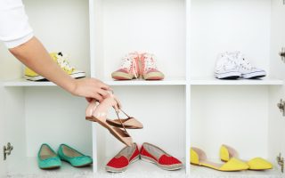 Astuces malines pour un rangement optimal de vos chaussures dans le placard