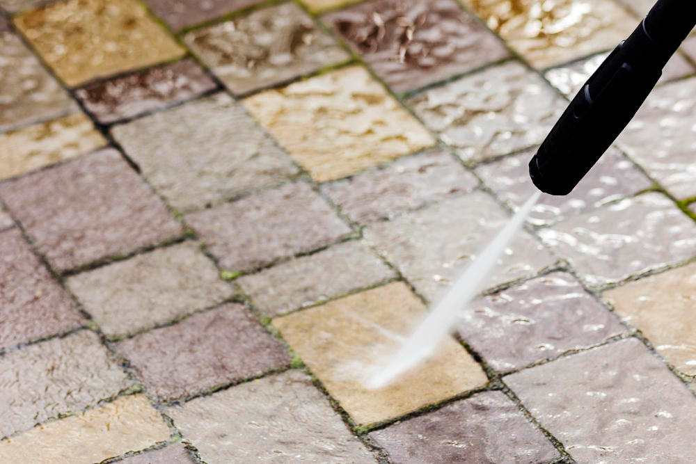  un démoussage naturel et efficace de votre terrasse en pierre